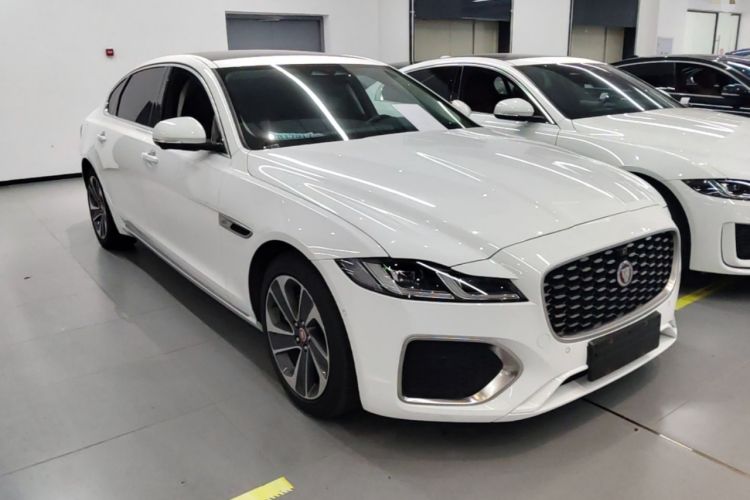 Jaguar XFL 2022 — 3