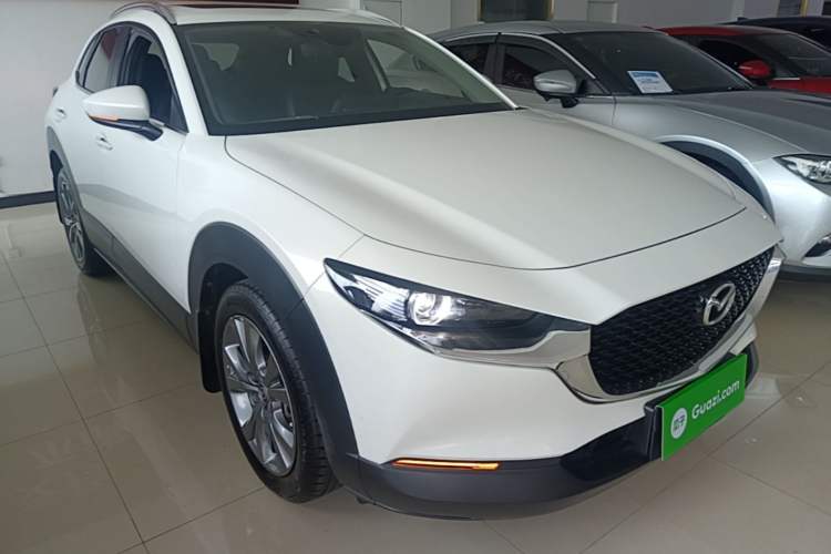 Mazda CX-30 2020 — 3