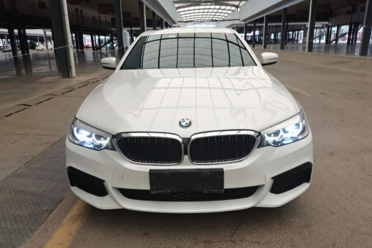 BMW 525Li 2020 — 2