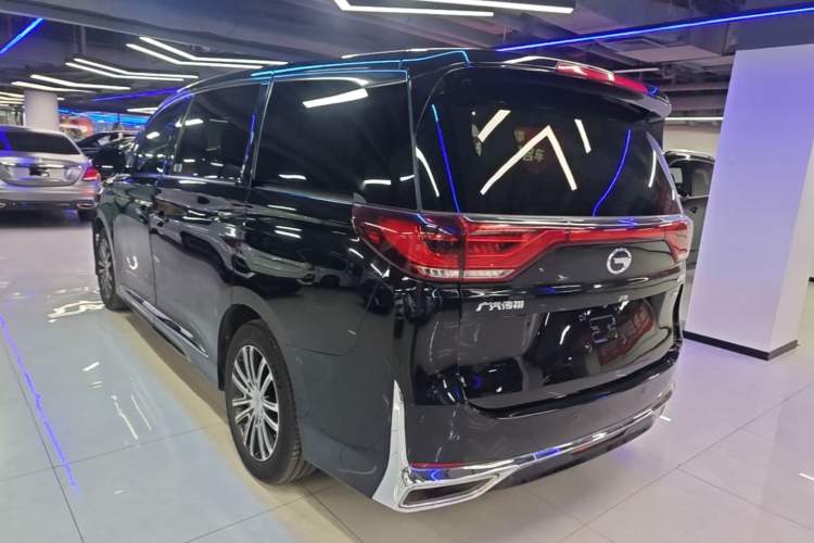 GAC Trumpchi M8 2023 — фото 4
