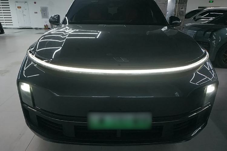 Li Auto L9 2024 — 2