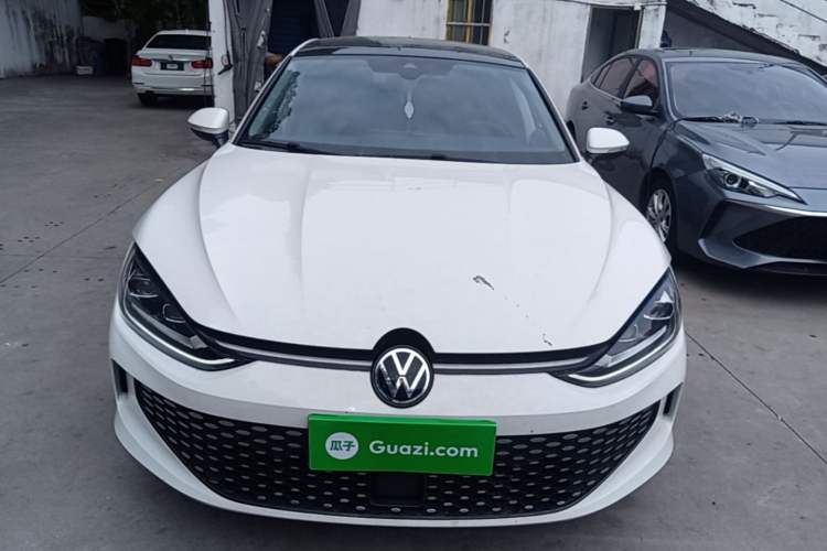 Volkswagen Lamando 2023 — 2