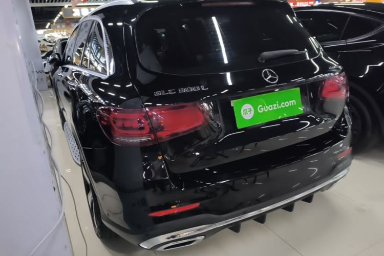 Mercedes-Benz GLC 300 L 2022 — фото 4