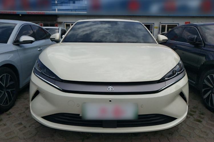 BYD Qin L 2025 — 2