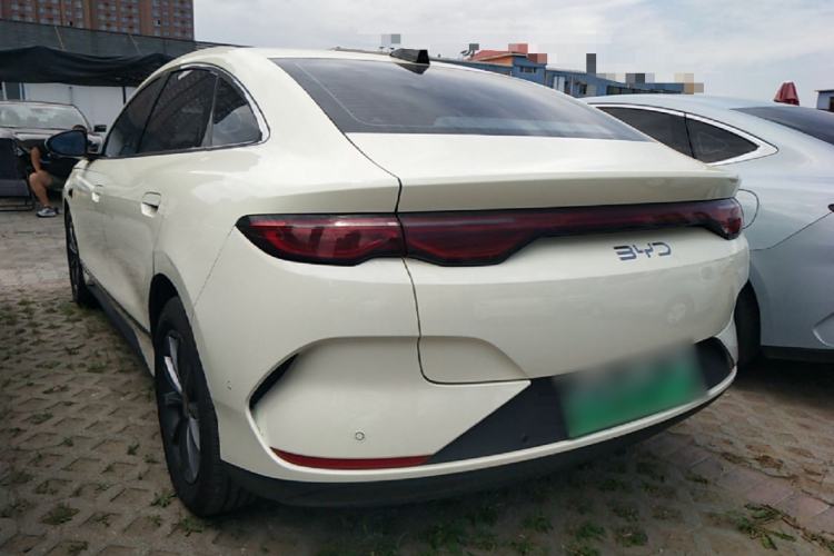 BYD Qin L 2025 — 4
