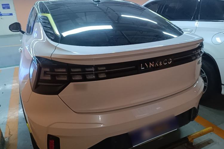 Lynk & Co 05 2020 — 5