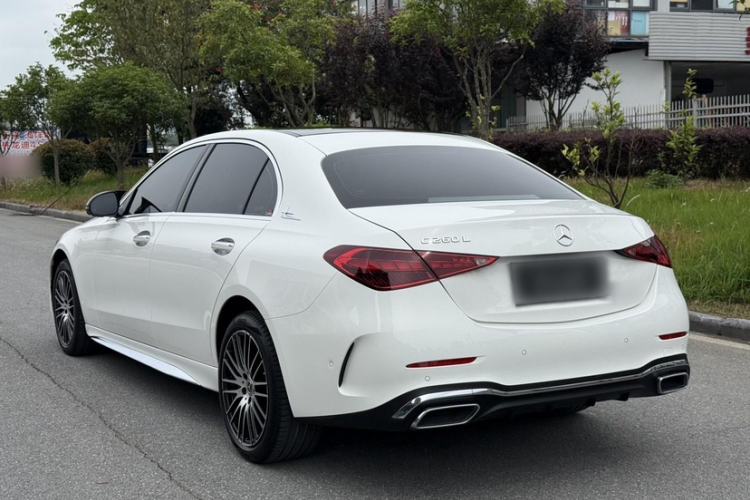 Mercedes-Benz C 260 L 2025 — 4