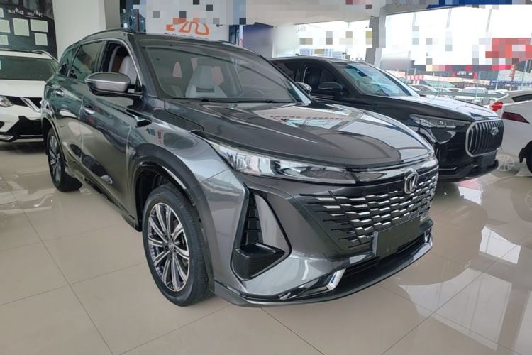 ChangAn CS75 PLUS 2023 — 3