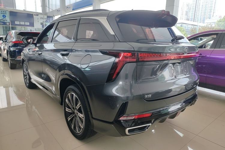 ChangAn CS75 PLUS 2023 — 4