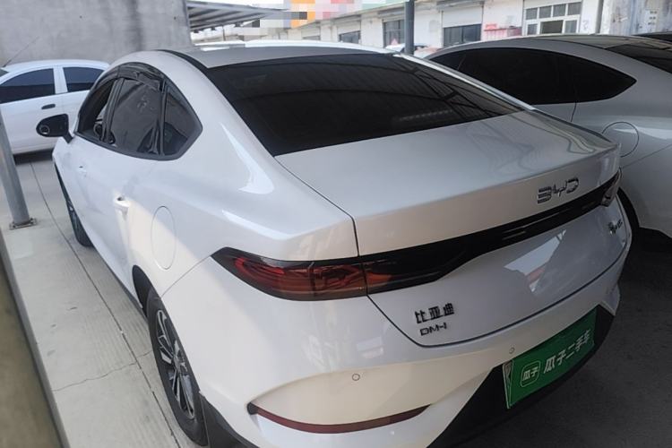 BYD Qin Plus 2025 — фото 4