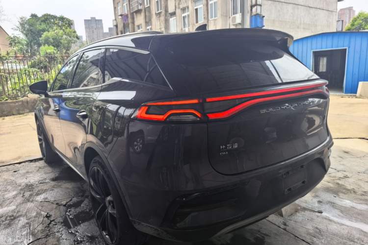 BYD Tang 2021 — 4