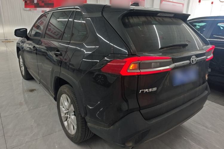 Toyota RAV4 2020 — 4