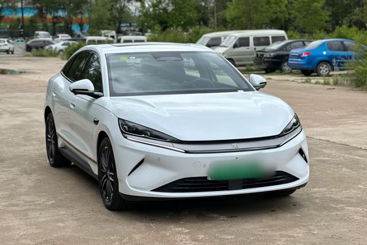 BYD Qin L 2025 — 2