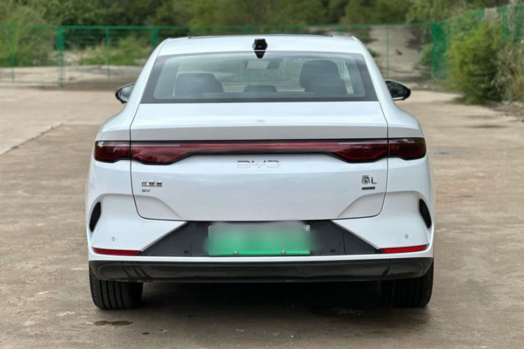 BYD Qin L 2025 — 4