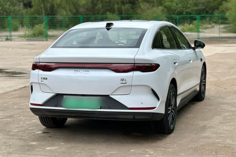 BYD Qin L 2025 — 5