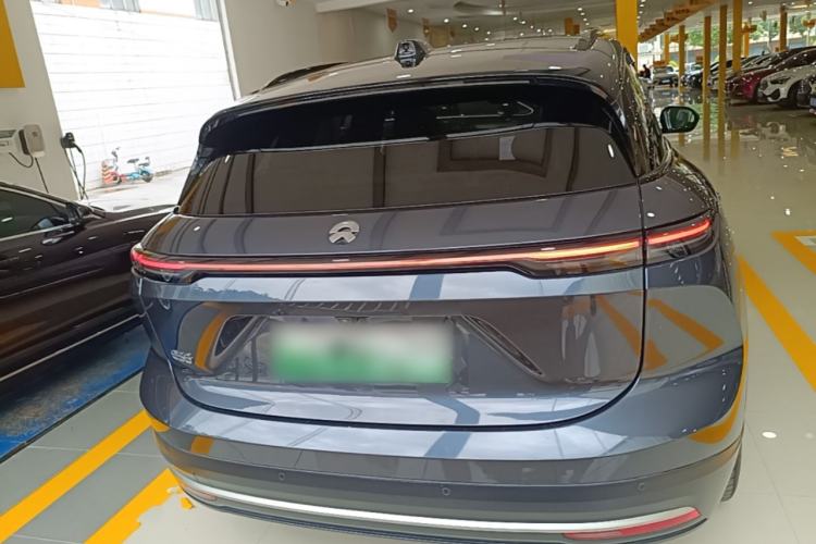 NIO ES6 2023 — 5