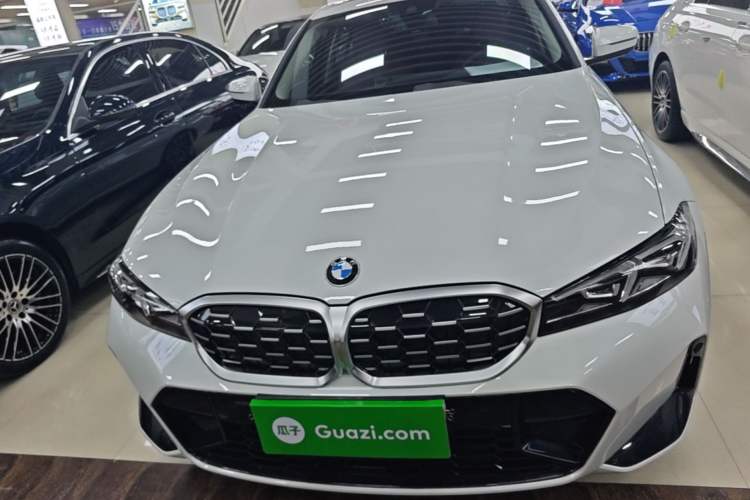 BMW 325Li 2025 — 2