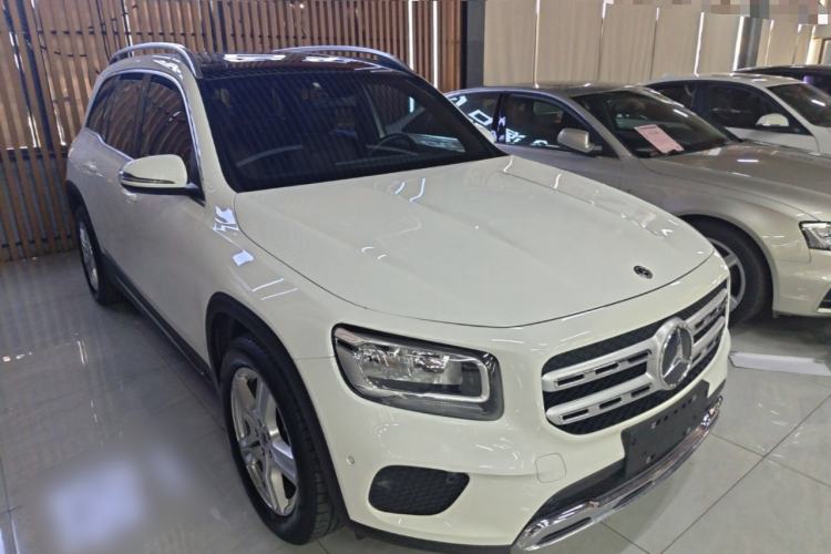 Mercedes-Benz benz glb 2020 — фото 3