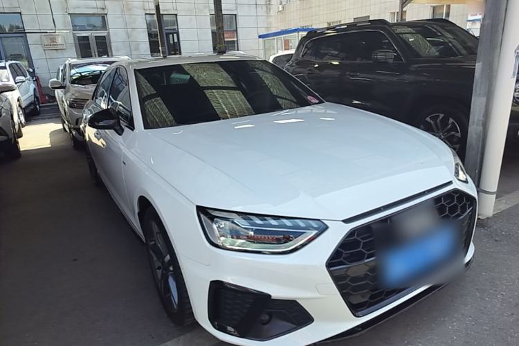Audi A4 2022 — 3