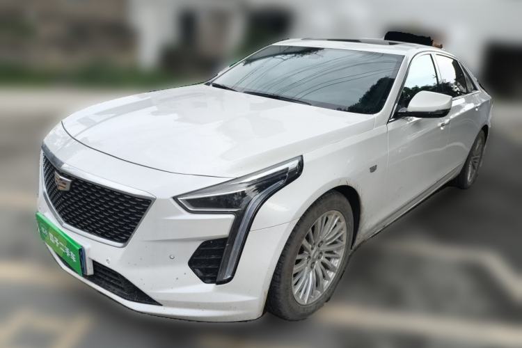 Cadillac CT6 2022 — фото 1
