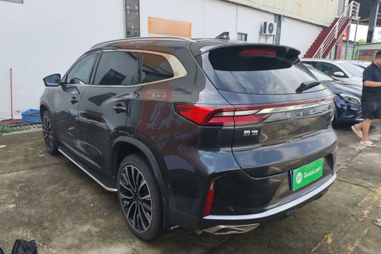 Exeed Lingyun 2023 — 4