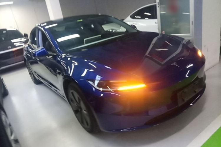 Tesla Model 3 2023 — фото 3