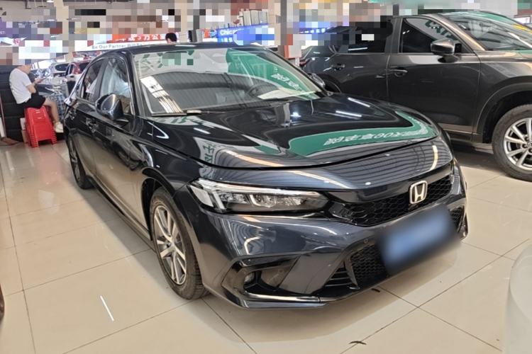 Honda Civic 2023 — 3