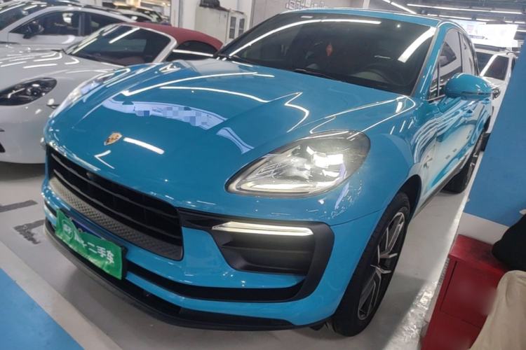 Porsche Macan 2022 — фото 1