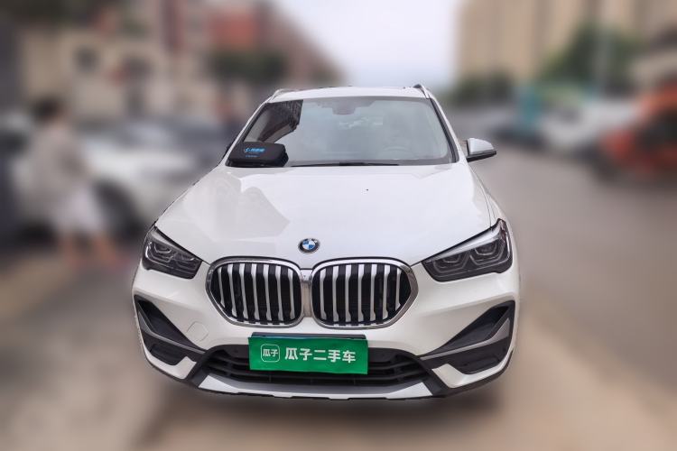BMW X1 2021 — фото 2