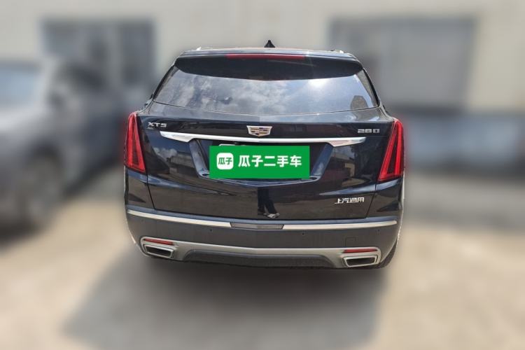 Cadillac XT5 2021 — 5