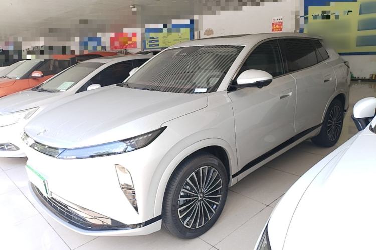 Dongfeng Aeolus aeolus aeolus l8 2025 — фото 1