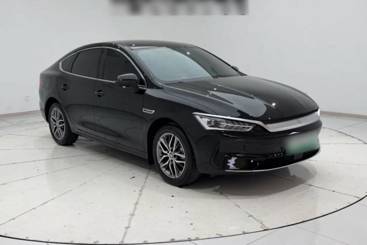 BYD Qin PLUS 2023 — 3