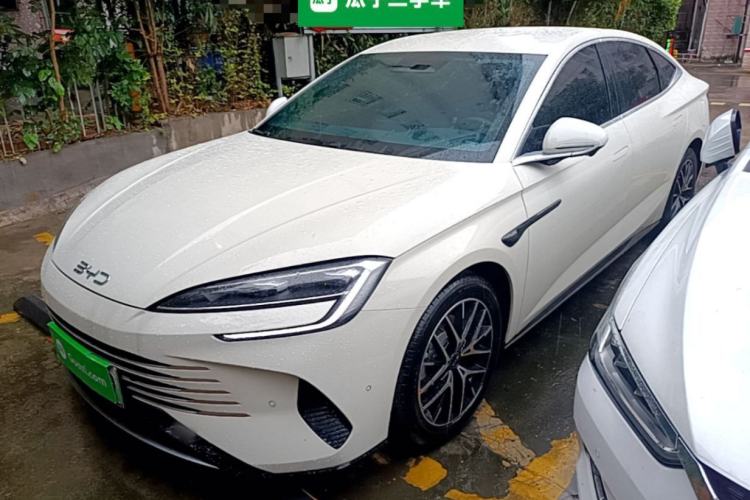 BYD seal 07 dm i 2025 — фото 2