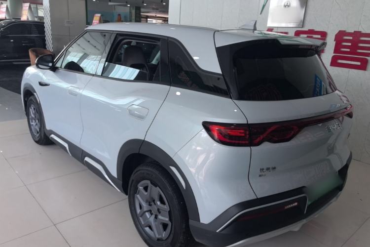 BYD Yuan UP 2024 — 4