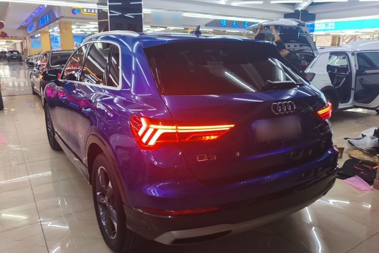 Audi Q3 2022 — 4