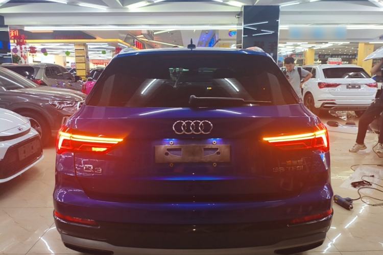 Audi Q3 2022 — 5