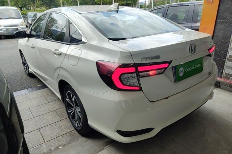 Honda Civic 2022 — 4
