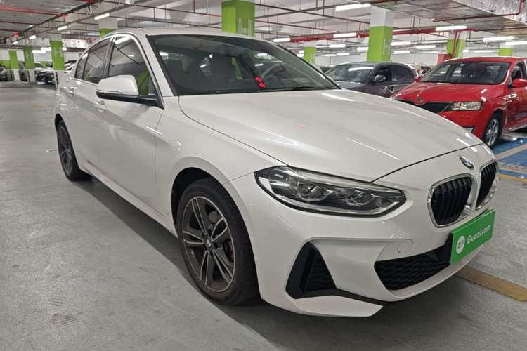 BMW 120i 2021 — 3