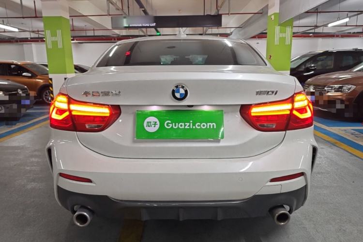 BMW 120i 2021 — 5