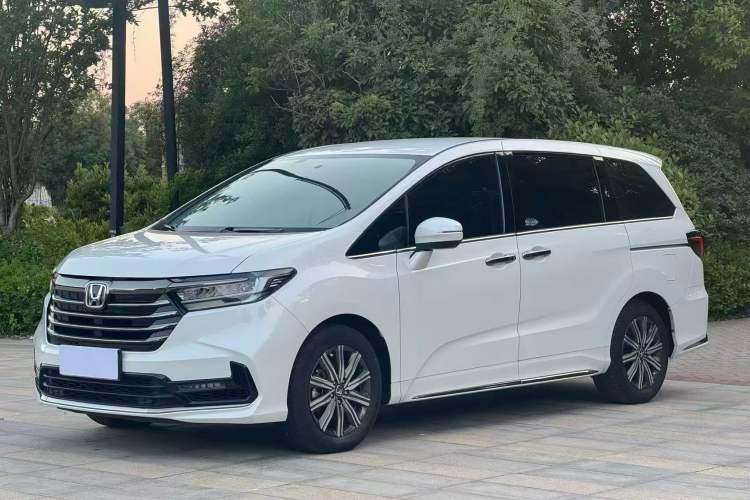 Honda Odyssey 2024 — фото 1