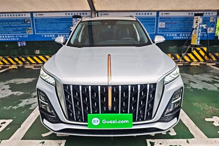 Hongqi HS5 2023 — 2