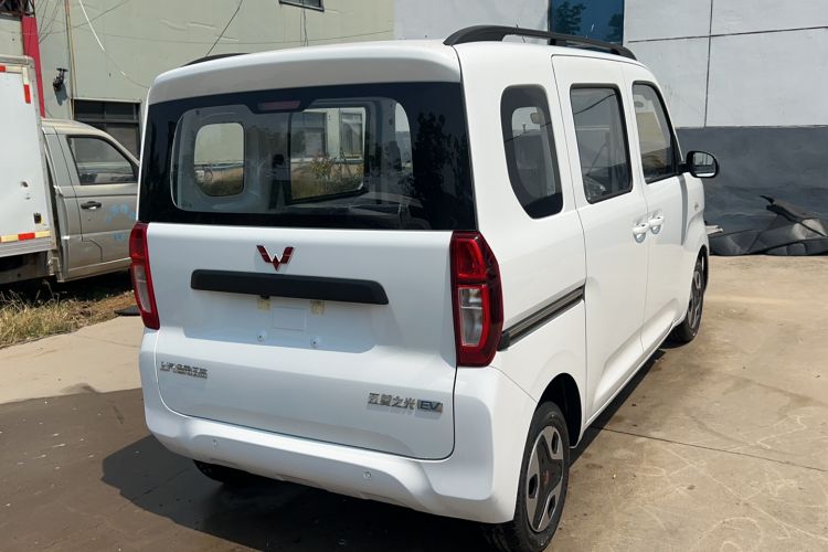 Wuling Zhiguang 2025 — 5