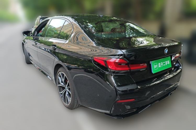 BMW 530Li 2022 — 4