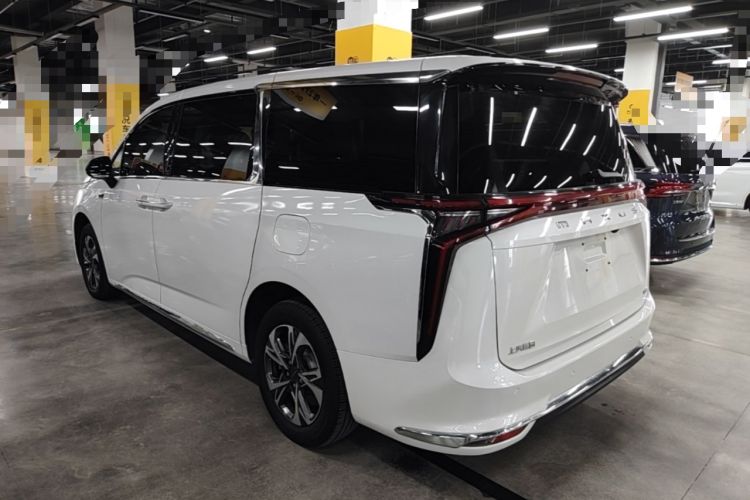SAIC MAXUS maxus g90 2022 — фото 4