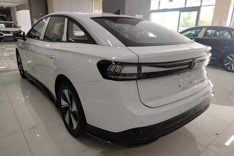 Volkswagen ID.7 2024 — 4