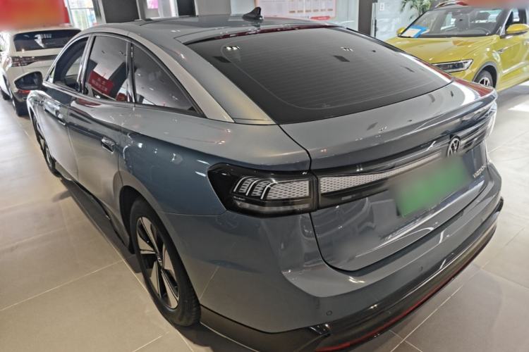 Volkswagen ID.7 2024 — 4