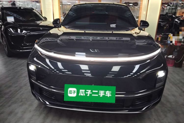 Li Auto L8 2023 — 2