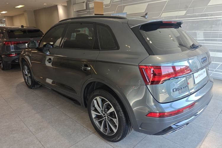 Audi Q5 2024 — фото 4
