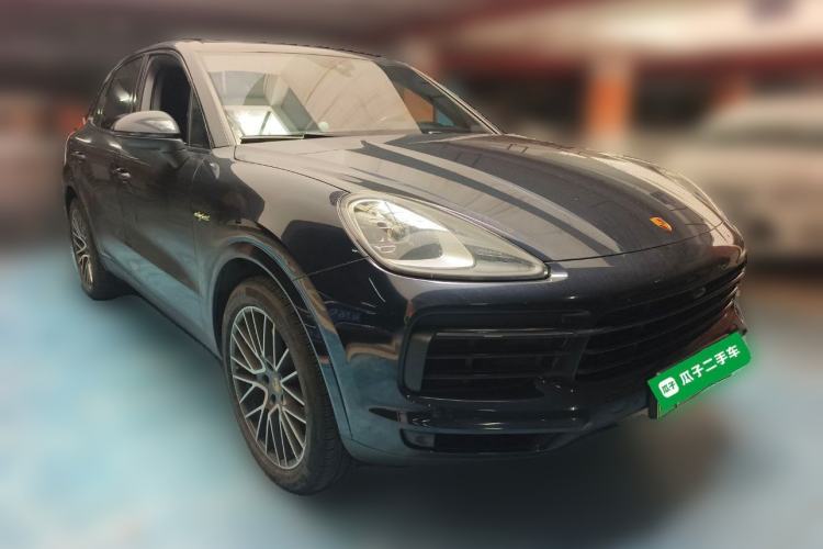 Porsche Cayenne 2023 — 3