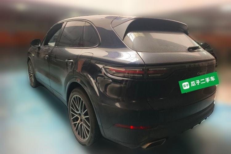 Porsche Cayenne 2023 — 4